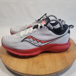 Saucony Saucony Kinvara 13 Running Sneakers Shoes Women 10 White Red